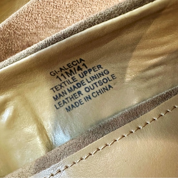 NWOT G.I.L.I. ‘Novelty Jill’ Pointed-Toe Pumps in “Mink Microsuede” Size 11 - Picture 7 of 13